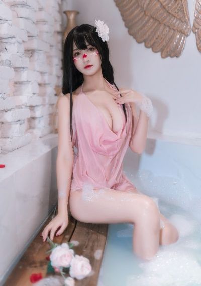 丝袜玉足小说