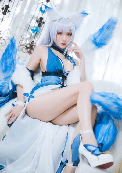 《偷窥女教师》未删减版在线观看