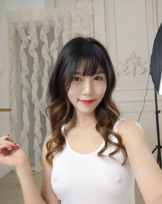 韩国三级hd两男一女