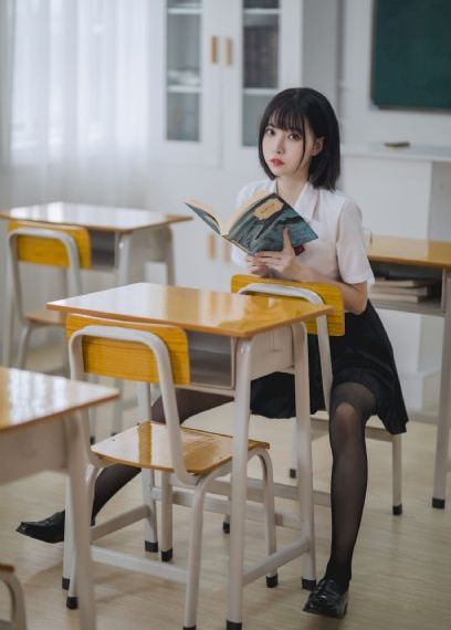 侦探已死