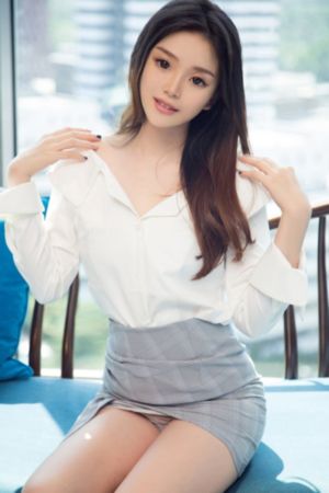 我和寂寞丰满的寡妇