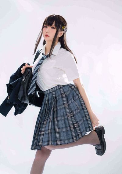 打屁股+女仆+开挡内裤