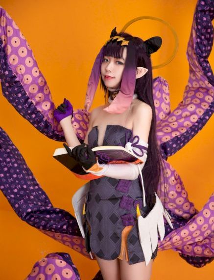 重生新婚夜正在圆房的军婚小说